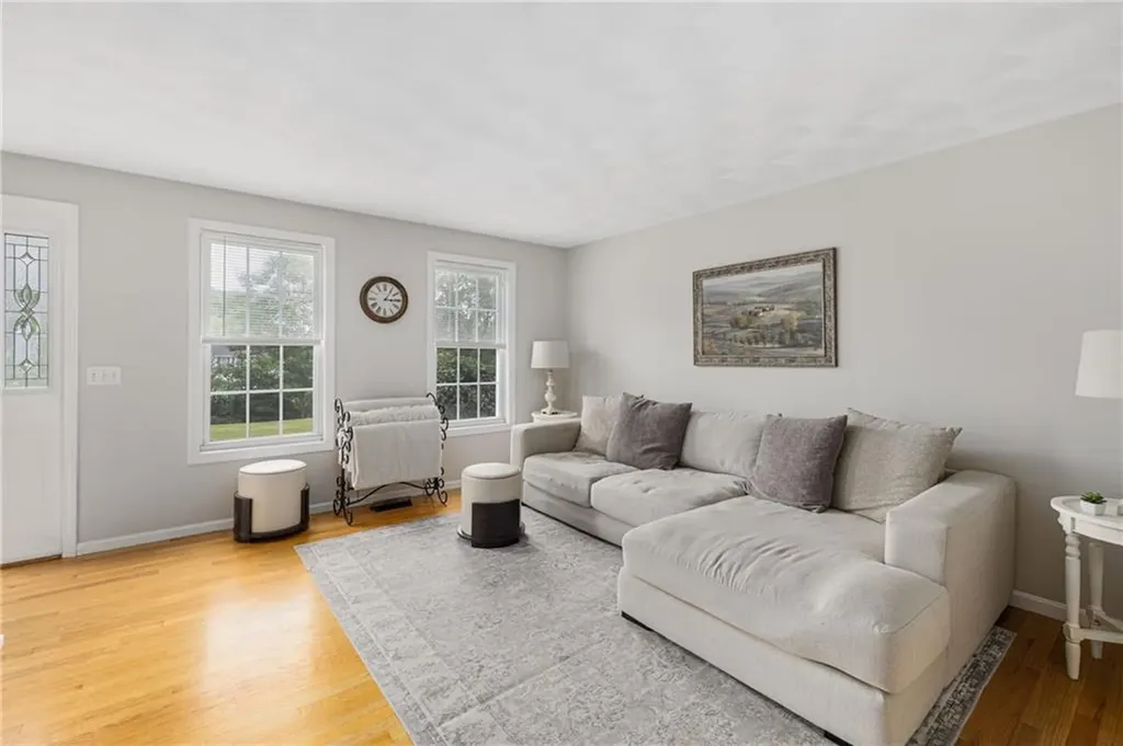 24 Cobblestone Terrace Coventry RI 02816