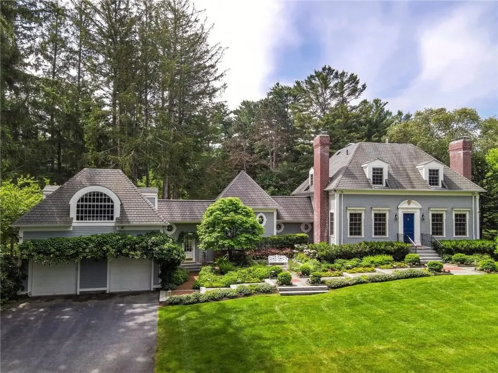 418 Love Lane Warwick RI 02818