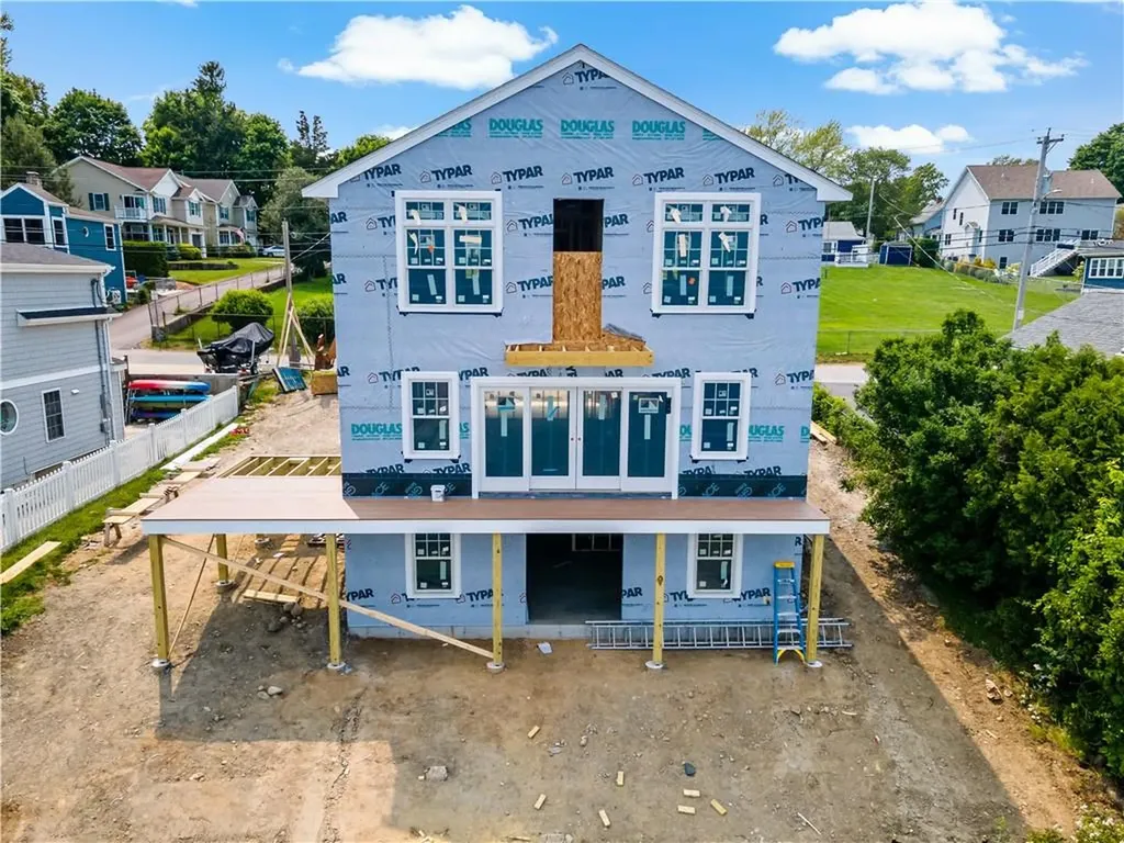 92 King Philip Avenue Bristol RI 02809