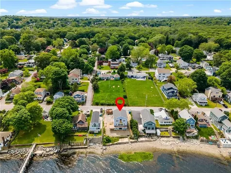 92 King Philip Avenue Bristol RI 02809