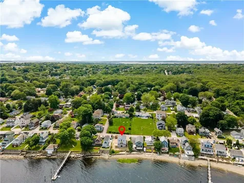 92 King Philip Avenue Bristol RI 02809