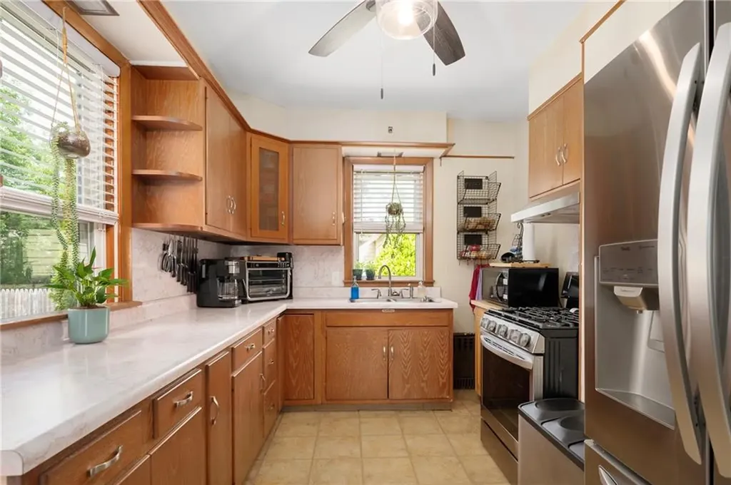 66 Dean Avenue Smithfield RI 02917