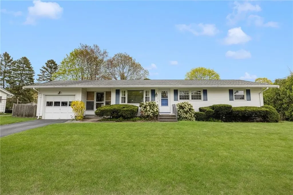 117 Newton Street Woonsocket RI 02895