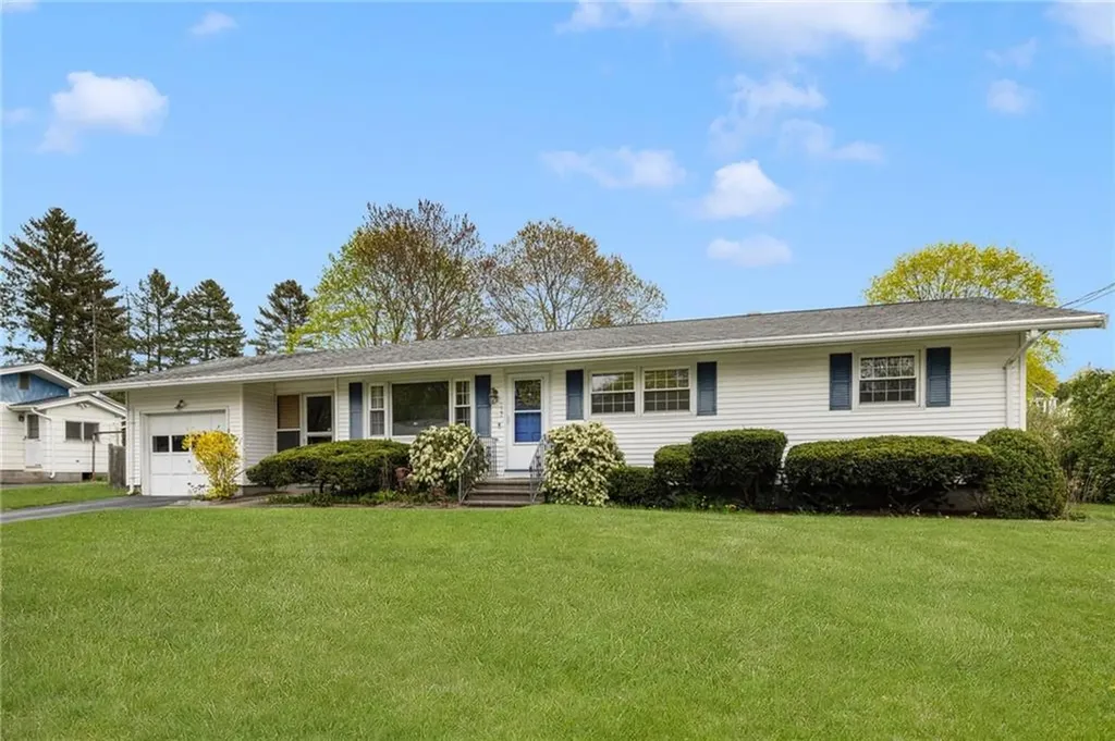 117 Newton Street Woonsocket RI 02895