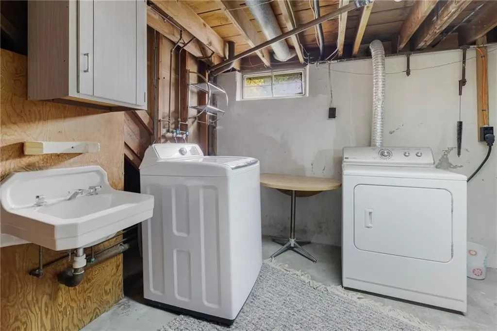 117 Newton Street Woonsocket RI 02895