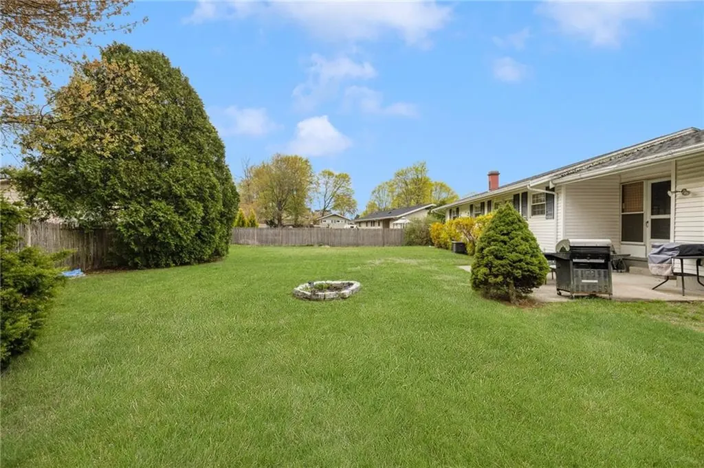 117 Newton Street Woonsocket RI 02895