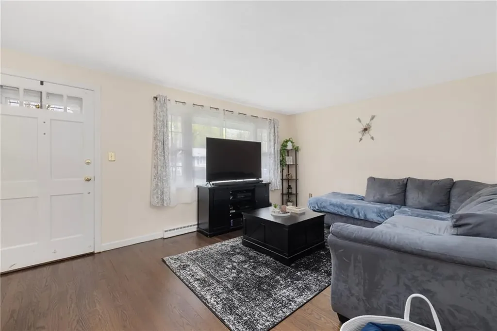 117 Newton Street Woonsocket RI 02895