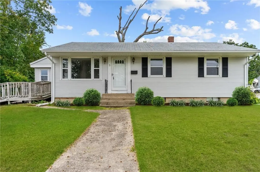 3 Creighton Place Coventry RI 02816