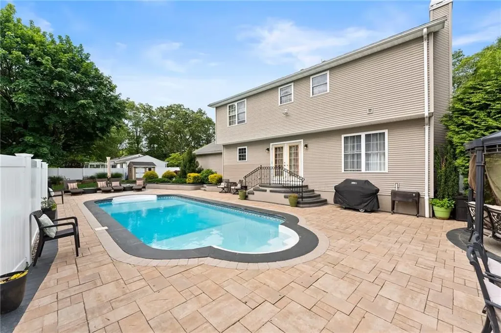 1710 Phenix Avenue Cranston RI 02921