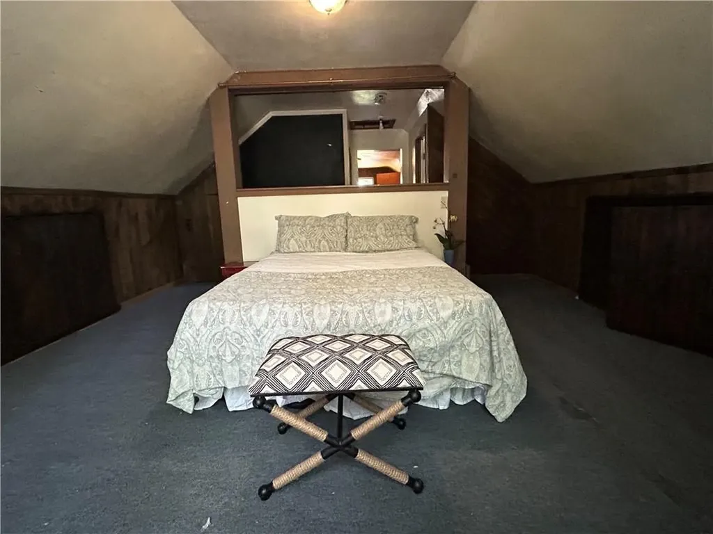 175 Oakland Avenue Cranston RI 02910