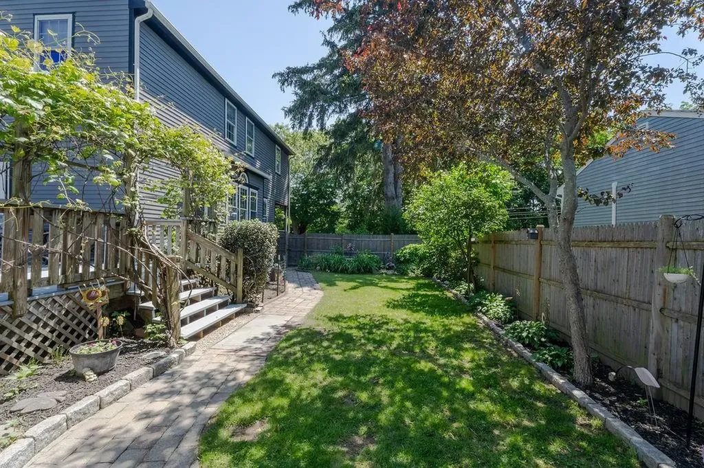 71 Vinton Avenue Cranston RI 02920