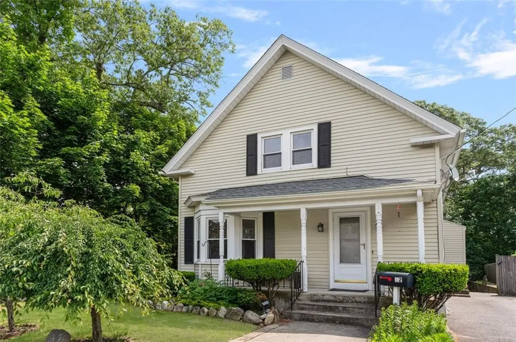 32 North Clarendon Street Cranston RI 02910