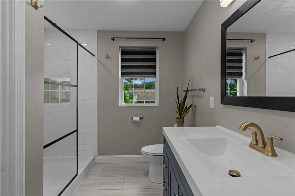 92 Dewolf Avenue Bristol RI 02809