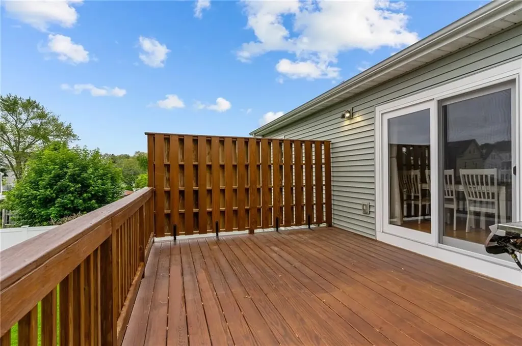92 Dewolf Avenue Bristol RI 02809