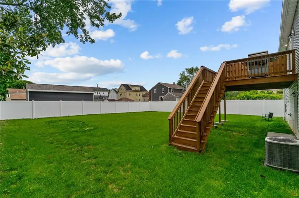 92 Dewolf Avenue Bristol RI 02809
