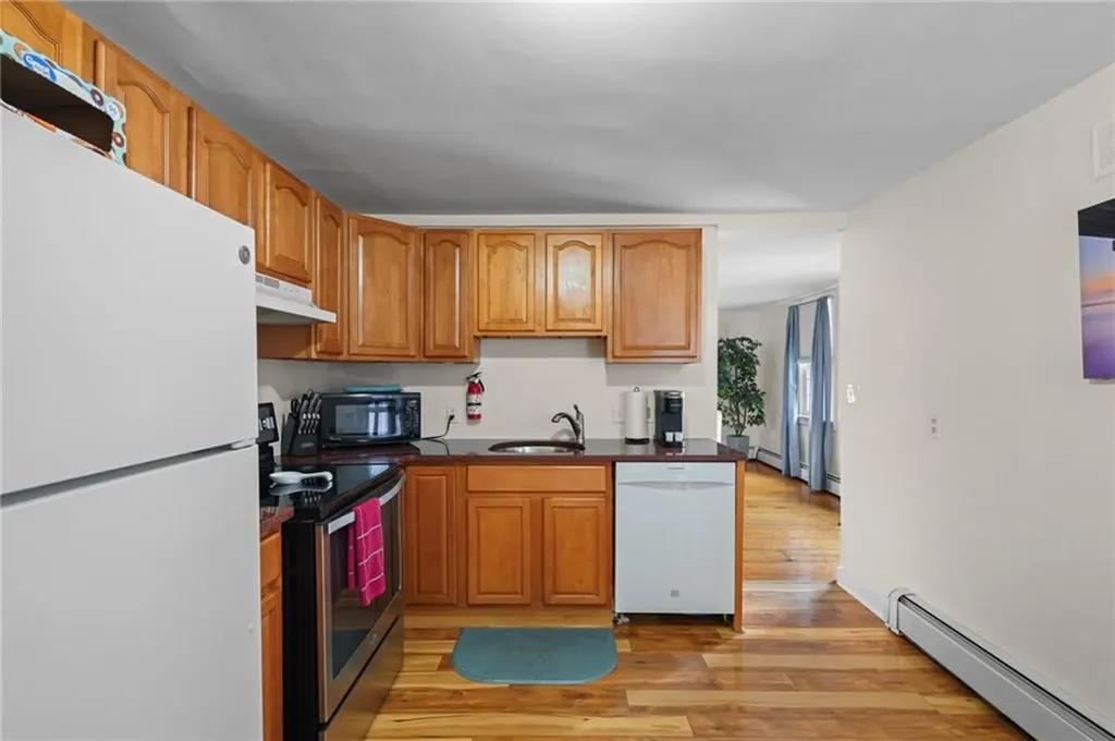 10 West Extension Street Newport RI 02840