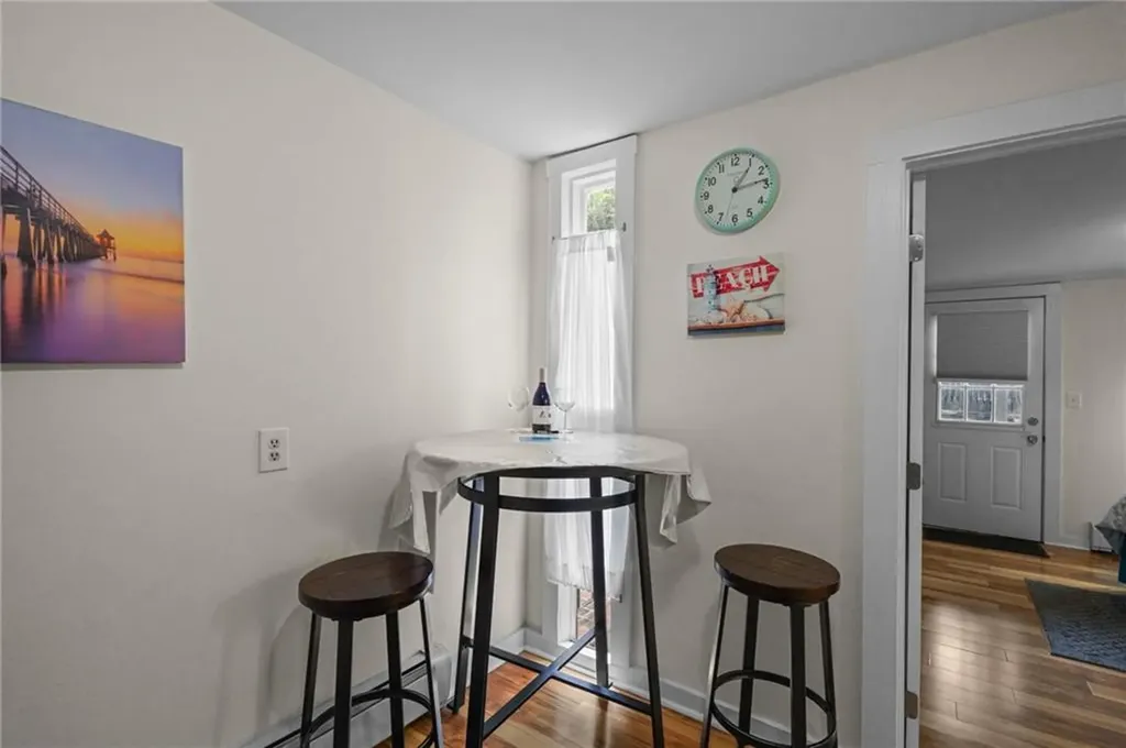 10 West Extension Street Newport RI 02840