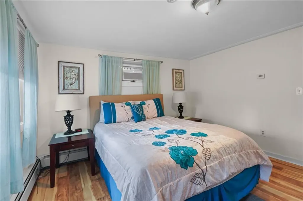10 West Extension Street Newport RI 02840