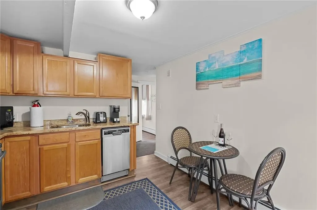 10 West Extension Street Newport RI 02840