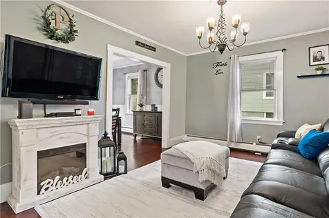 70 Burgess Avenue East Providence RI 02914