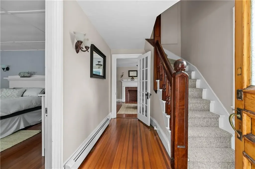 325 Spring Street Newport RI 02840
