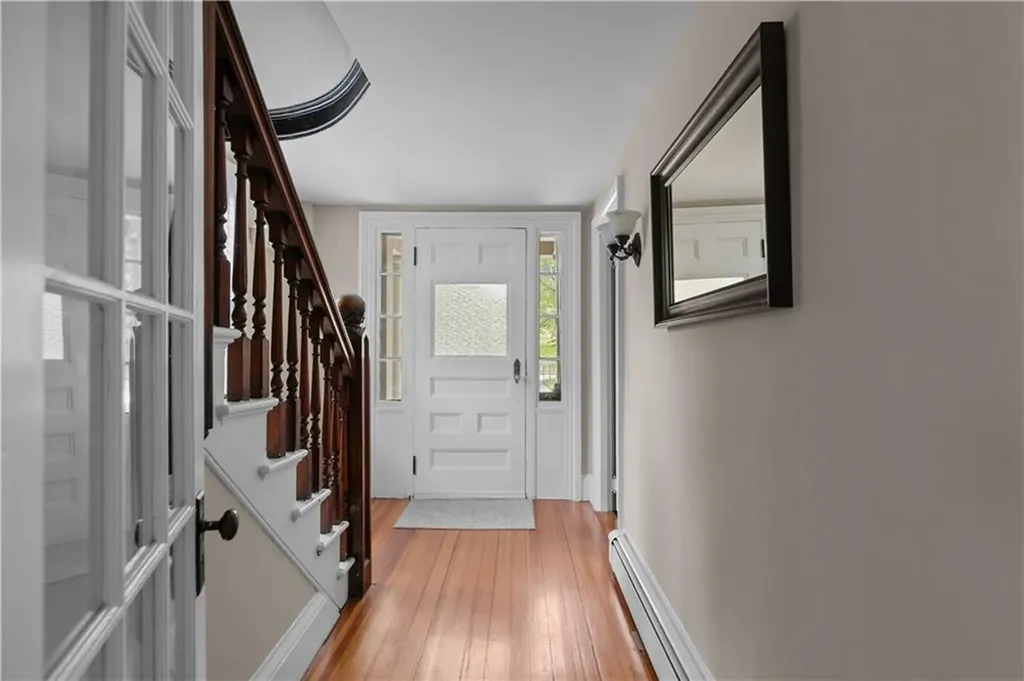 325 Spring Street Newport RI 02840