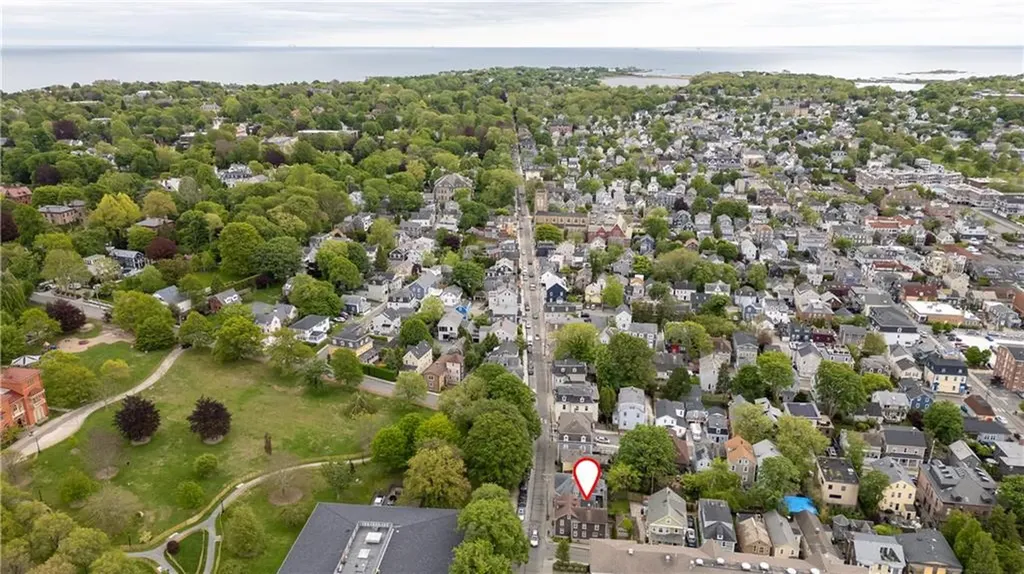 325 Spring Street Newport RI 02840