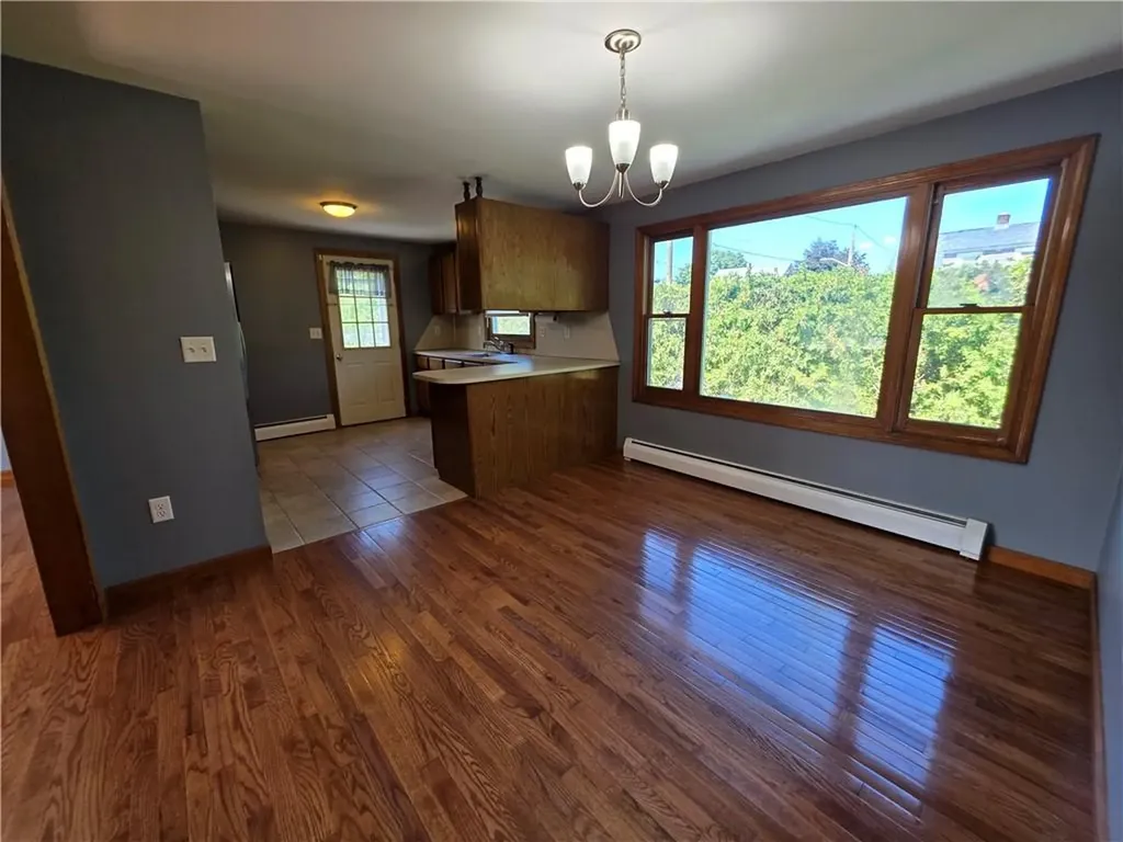 114 Florida Avenue Cranston RI 02920