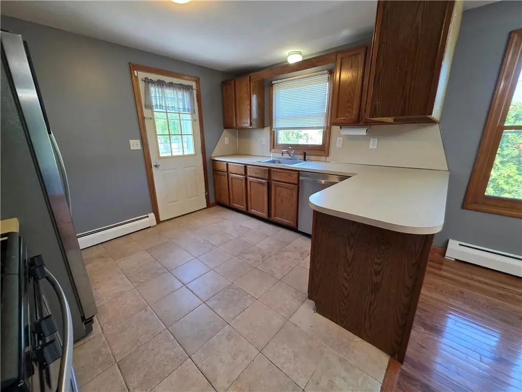 114 Florida Avenue Cranston RI 02920