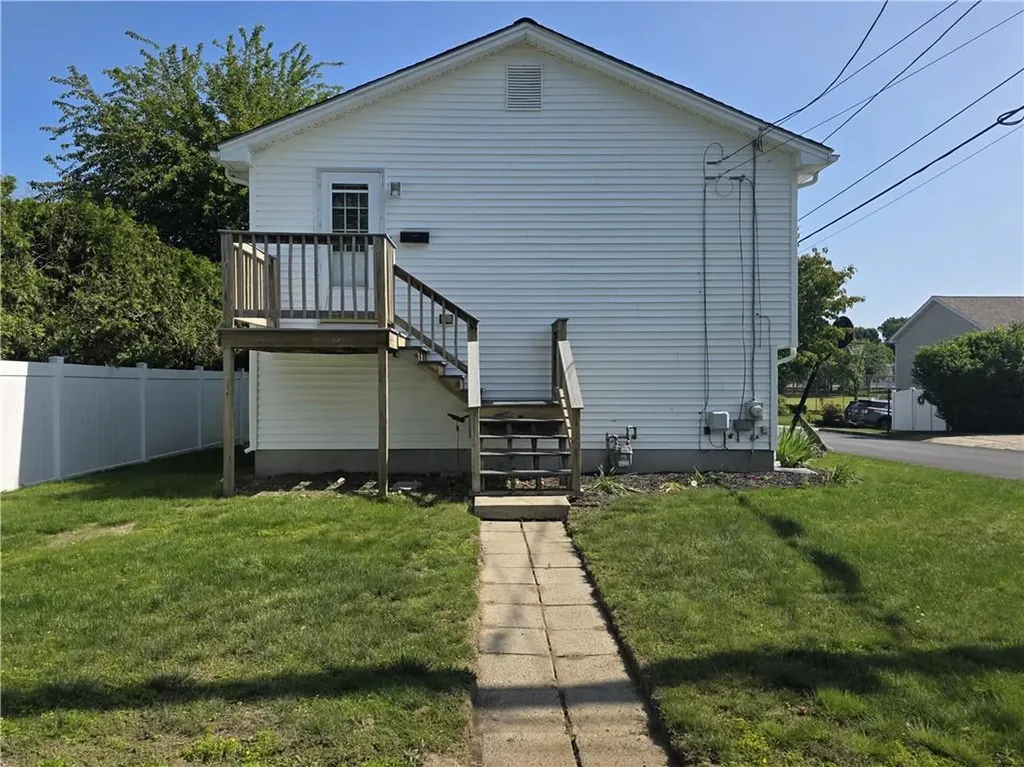 114 Florida Avenue Cranston RI 02920