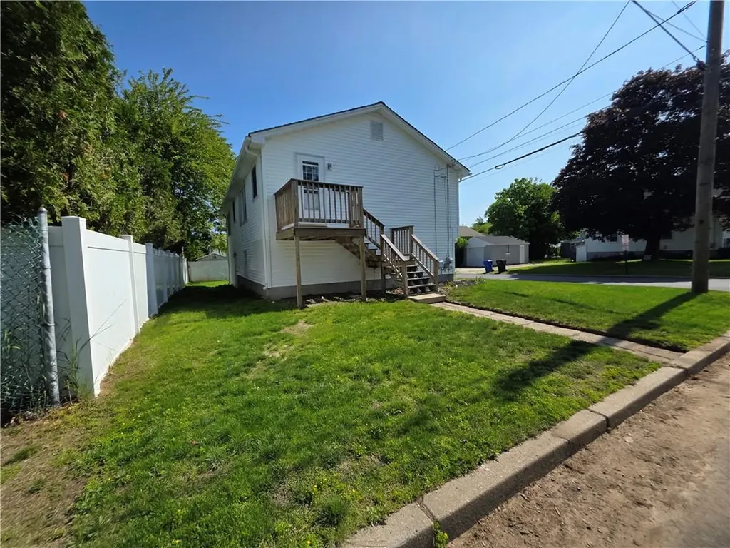 114 Florida Avenue Cranston RI 02920