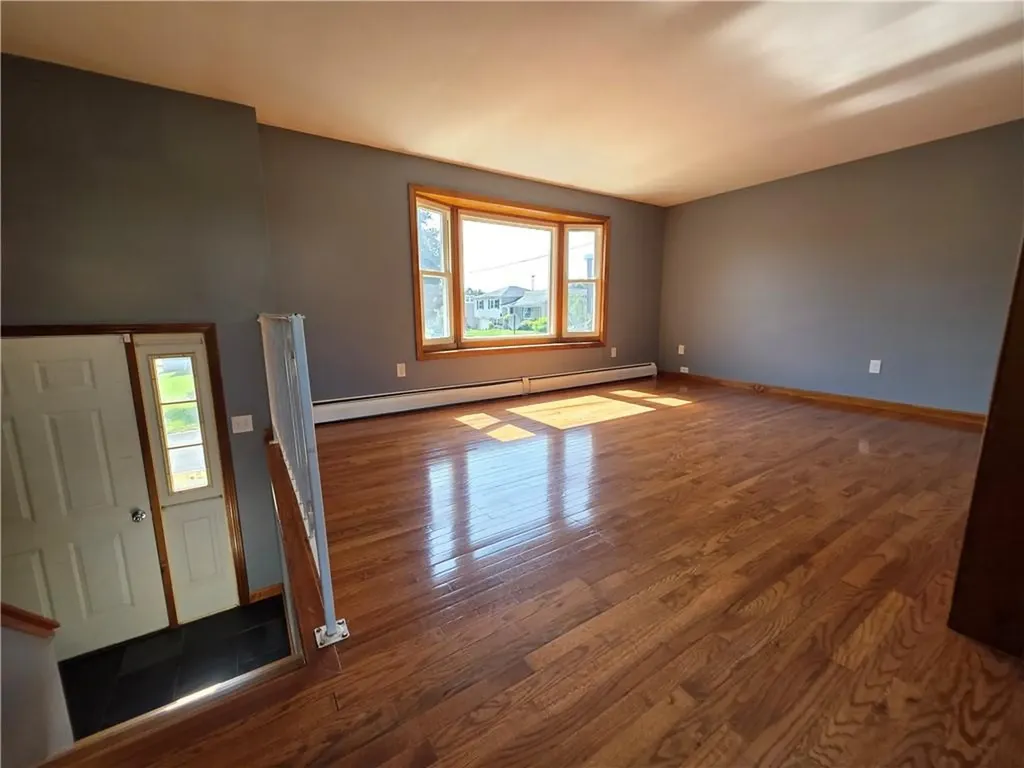 114 Florida Avenue Cranston RI 02920