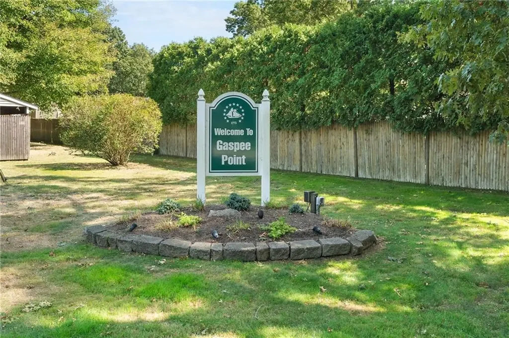 50 Lane 1 Street Warwick RI 02888