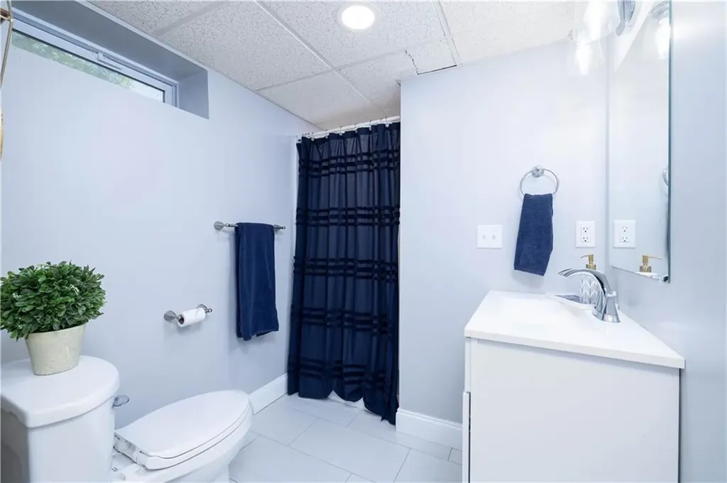 1 Grant Drive Coventry RI 02816