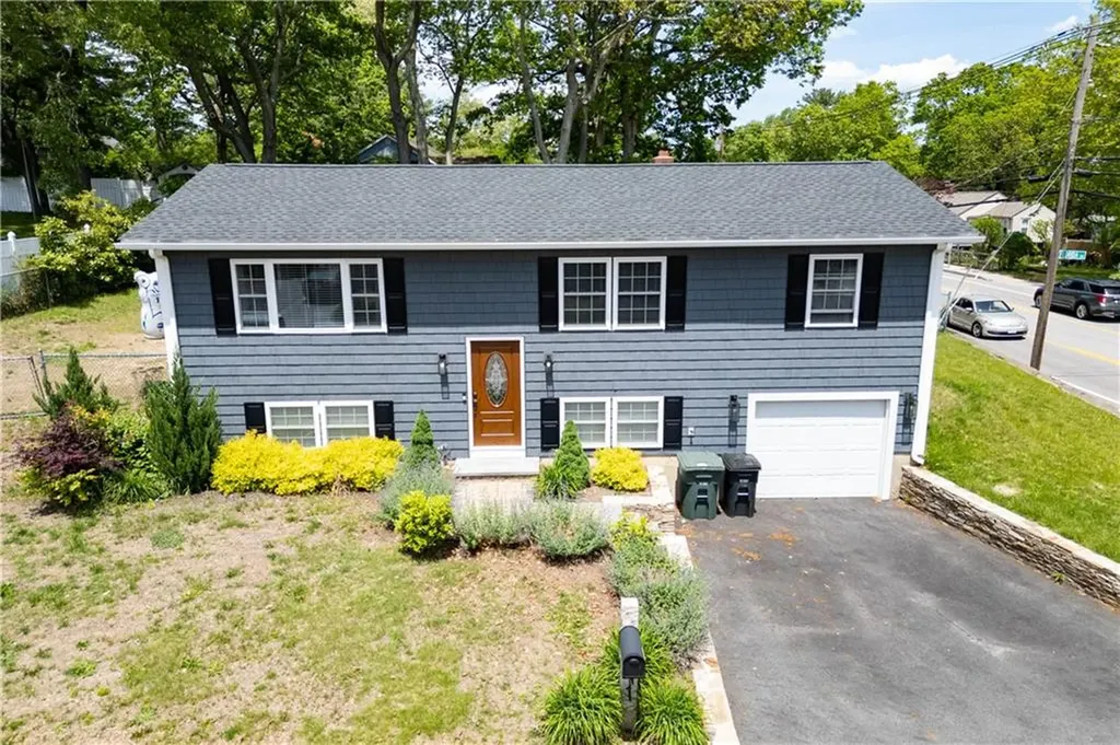 1 Grant Drive Coventry RI 02816