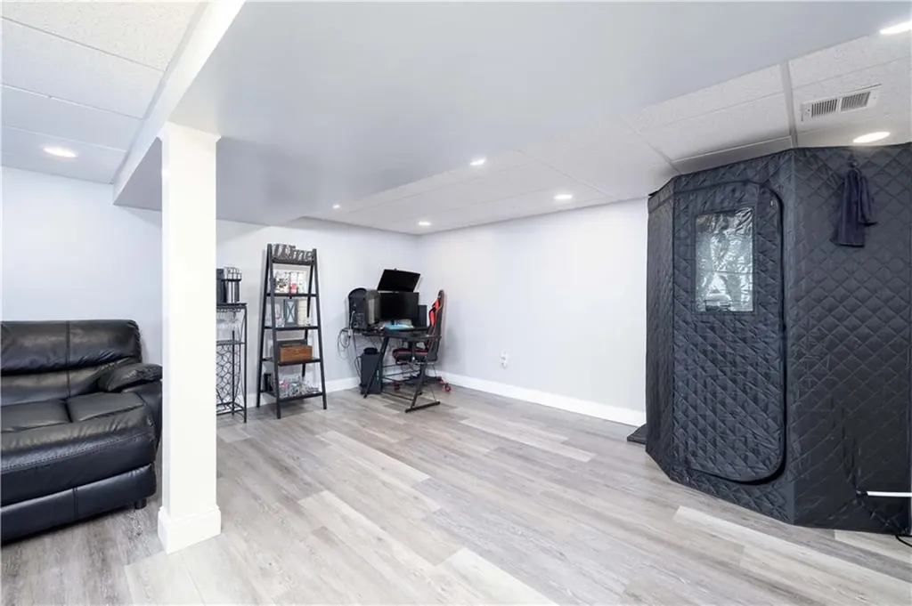 1 Grant Drive Coventry RI 02816