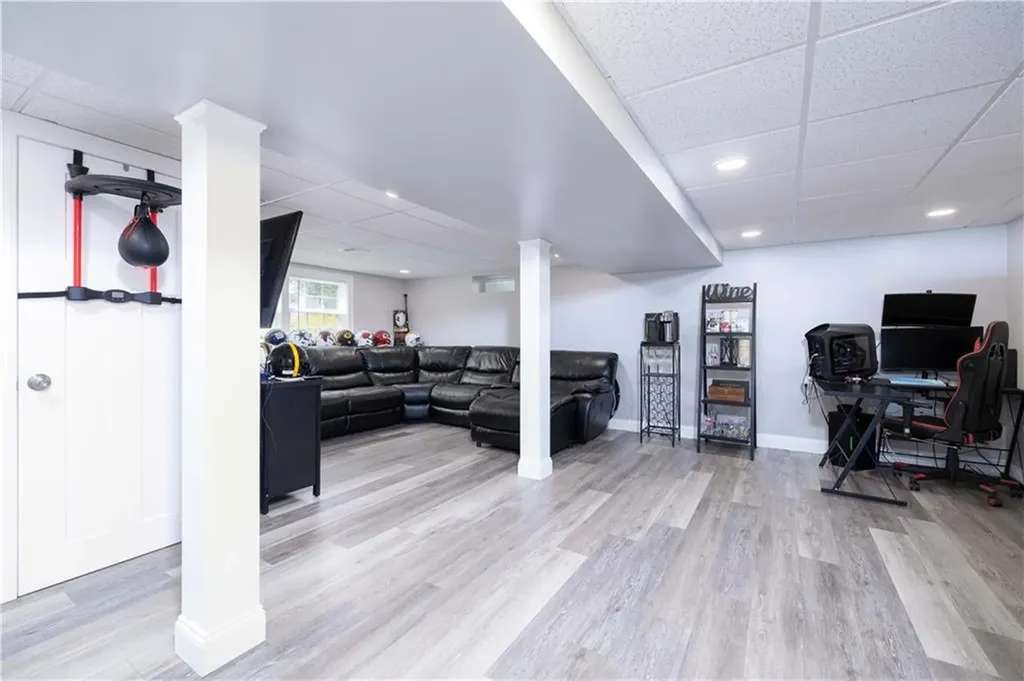 1 Grant Drive Coventry RI 02816