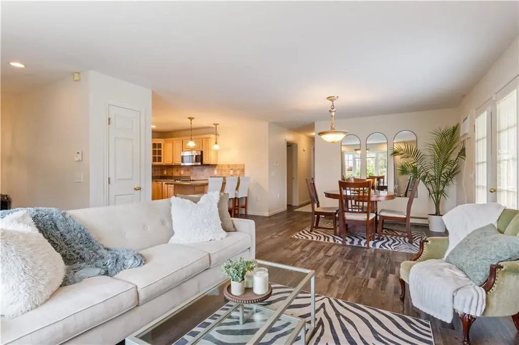 59 Batcheller Avenue Providence RI 02904