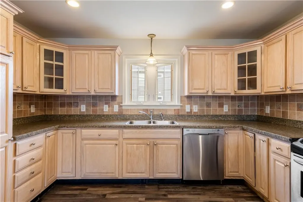 59 Batcheller Avenue Providence RI 02904