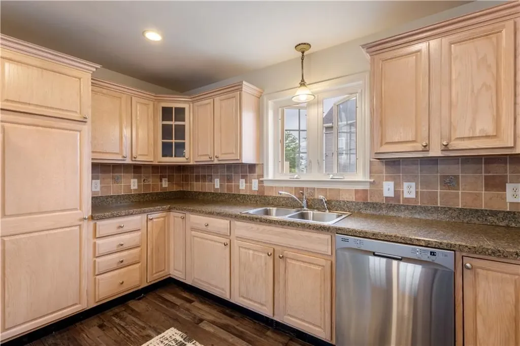 59 Batcheller Avenue Providence RI 02904