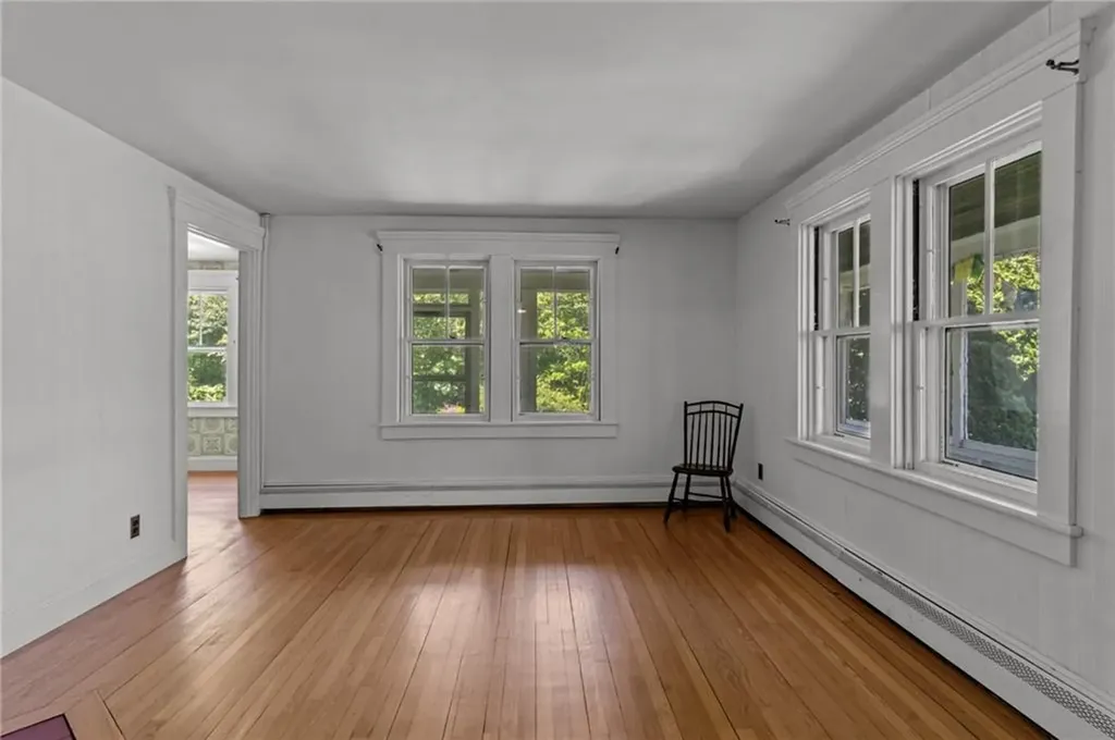 10 Liberty Road Exeter RI 02822