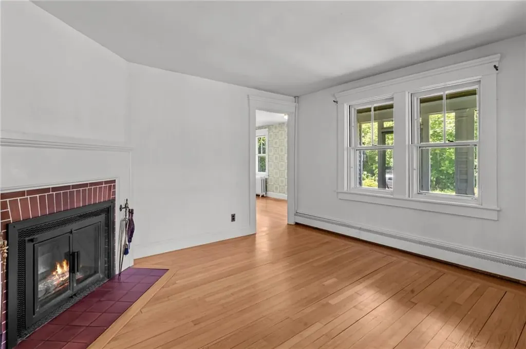 10 Liberty Road Exeter RI 02822