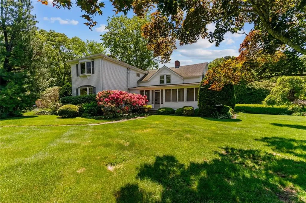 10 Liberty Road Exeter RI 02822