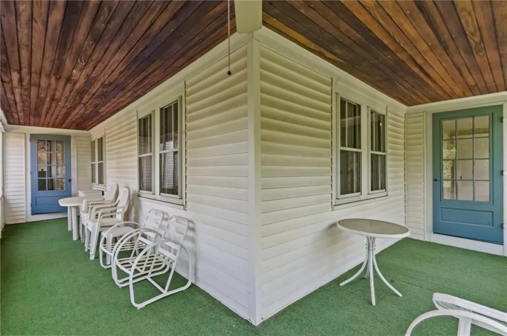10 Liberty Road Exeter RI 02822