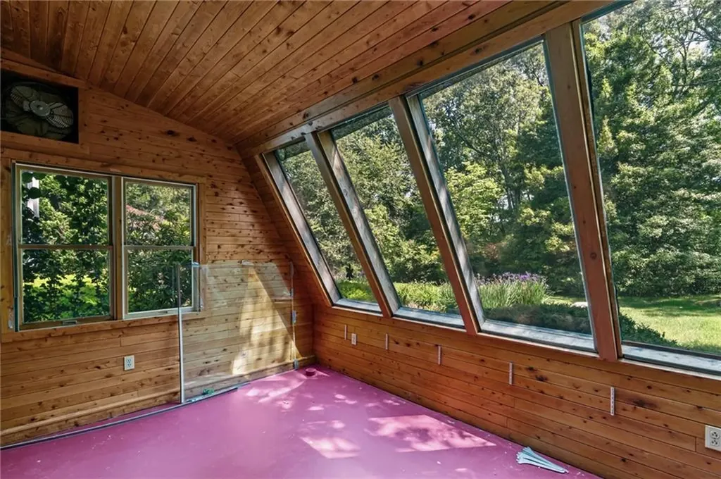10 Liberty Road Exeter RI 02822
