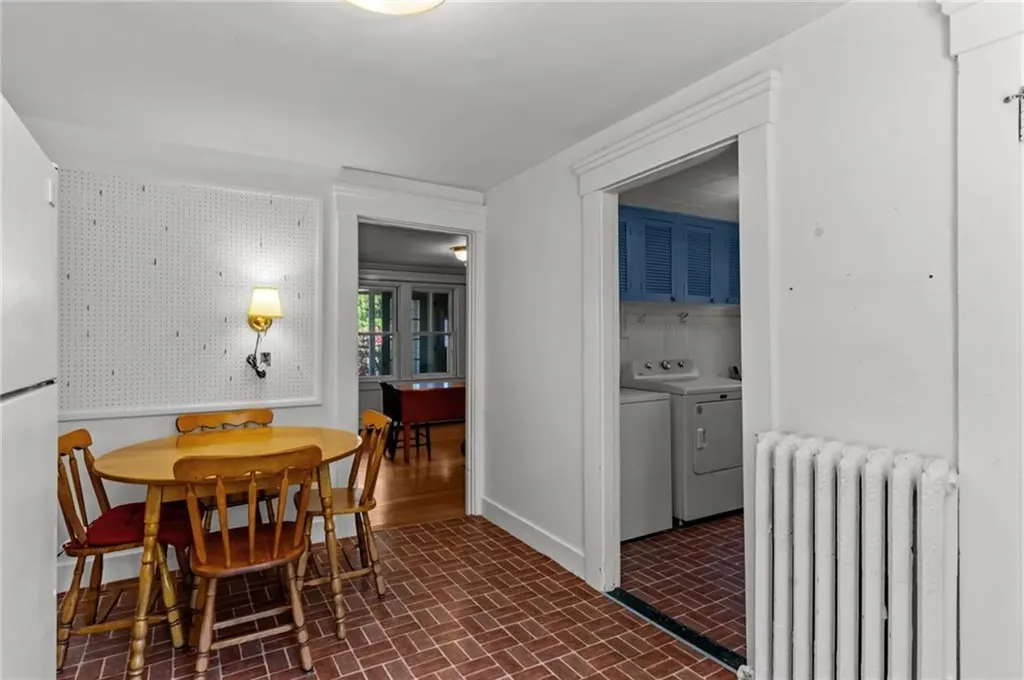 10 Liberty Road Exeter RI 02822