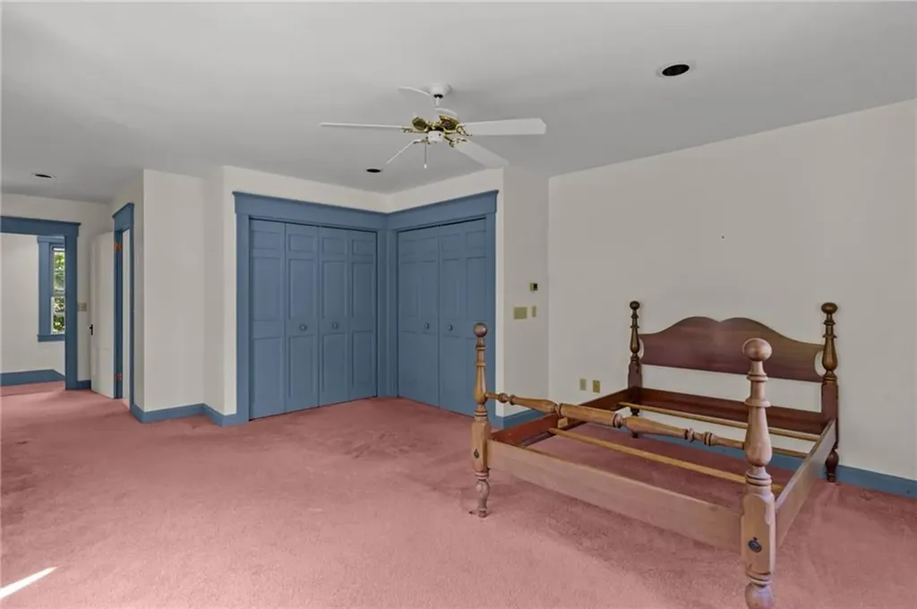 10 Liberty Road Exeter RI 02822