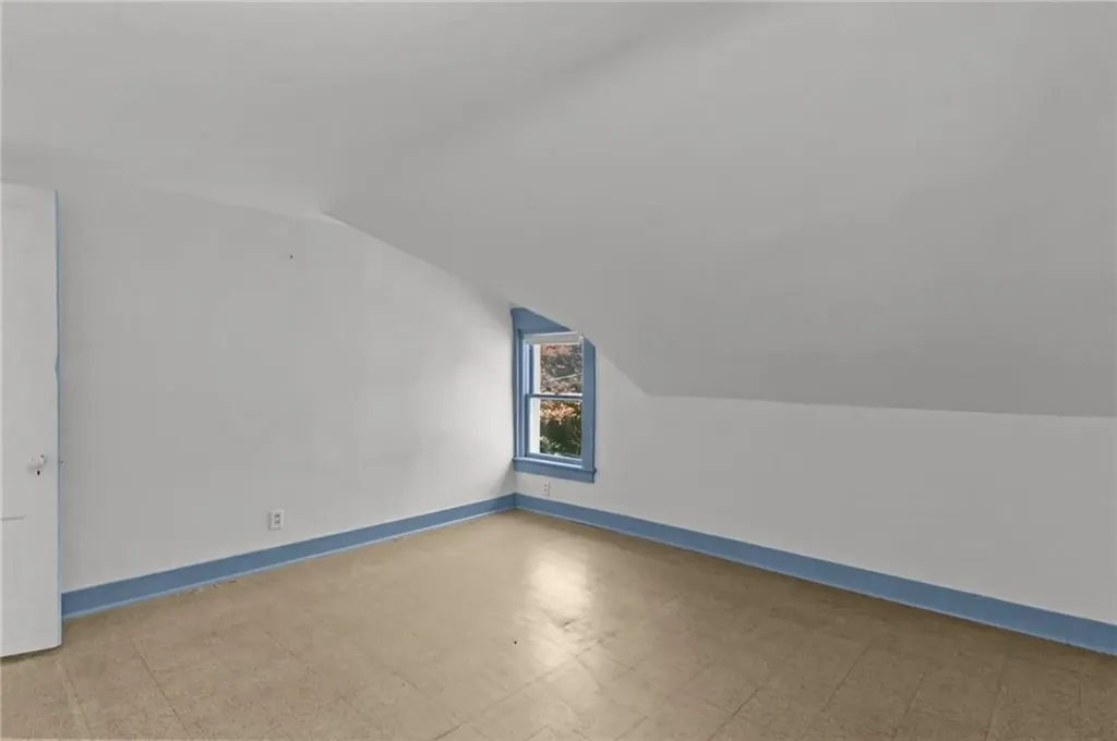 10 Liberty Road Exeter RI 02822