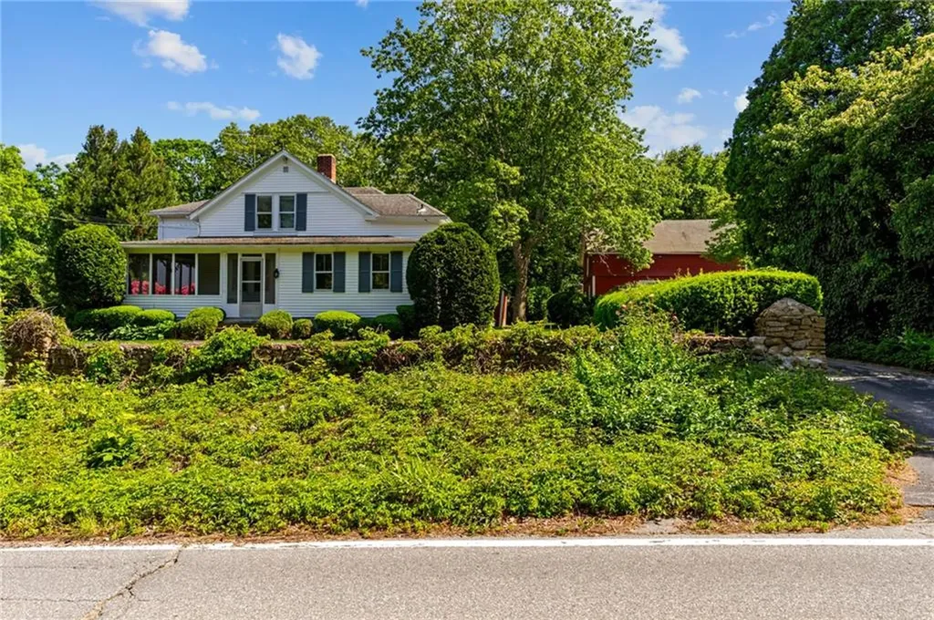 10 Liberty Road Exeter RI 02822