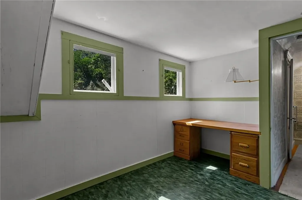 10 Liberty Road Exeter RI 02822